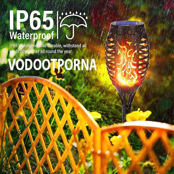 Svetlece-solarna-lampa-baklja-fenjer